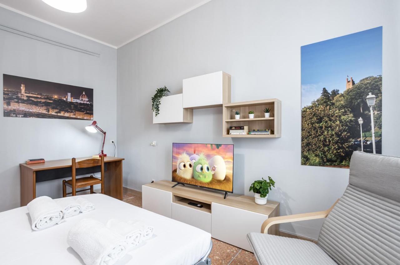 Yellowsunny Apartment With Two Balconies Pisa Exterior photo